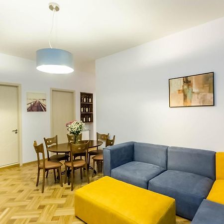 Luxury 3 Bedroom Apartment By Freedom Square City Center Tbilisi Exteriör bild